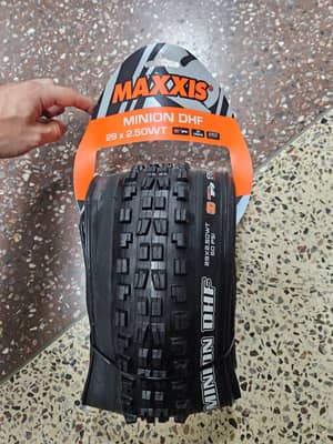 Maxxis Minion DHF 29/2.50