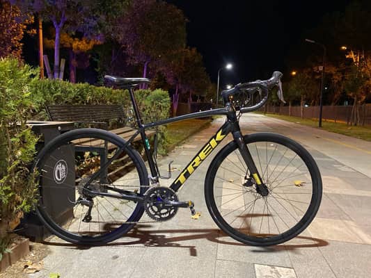 Велосипед Trek Domane AL 2 Disc