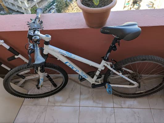 GT Laguna 26
