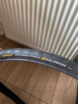 Conti GP 4-season 28mm