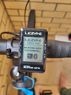 Компьютер Lezyne Super GPS