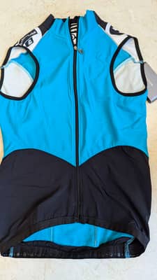 всесезонный жилет assos ig.falkenzahn