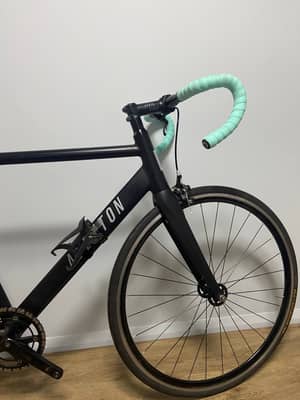 Aventon Cordoba Cool Smoke 2020