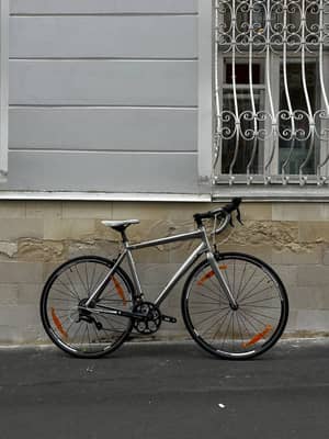 Trek Lexa S