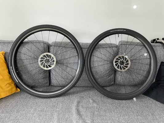 Specialized Axis sport 700c