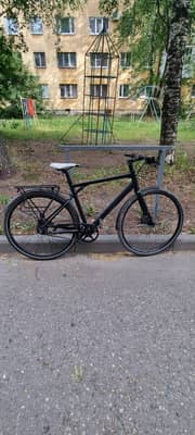 BMC UC1 Alfine 8 carbon drive.