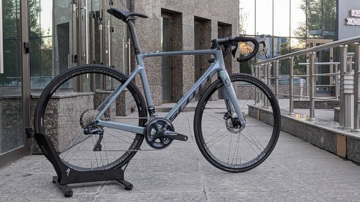 Scott addict RC10 Ultegra Di2 L/56