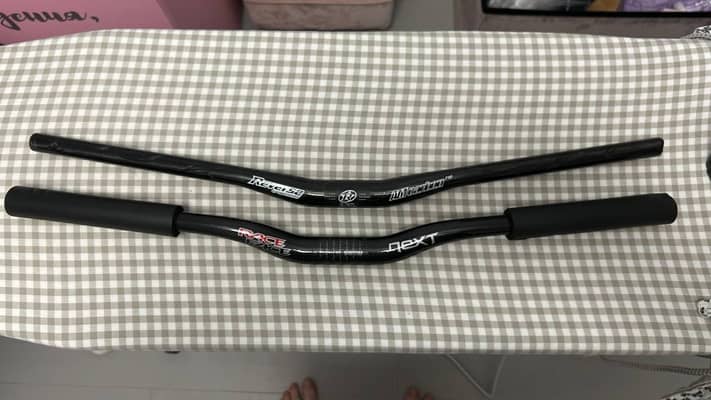 Race Face/Reverse Components