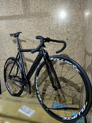 Colossi black M (53cm) Fixed gear
