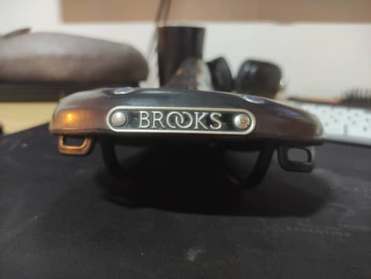 Brooks B17 Narrow