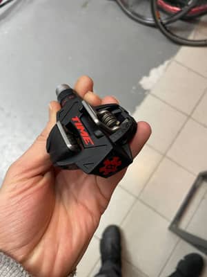 Time XC 8 ATAC MTB Pedals - black/red