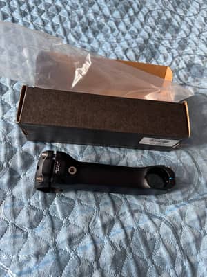 S works tarmac stem
