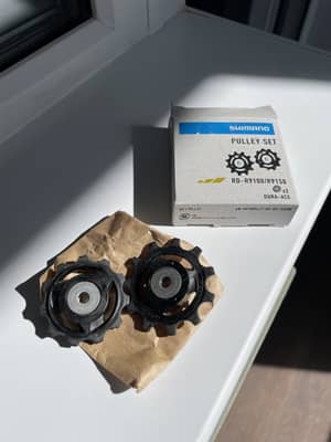Ролики натяжителя Shimano Ultegra Di2-R8070