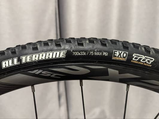Maxxis ALL TERRANE 700x33c Gravel/CX