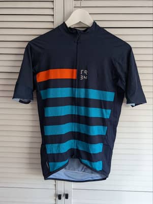 Джерси Декатлон size M