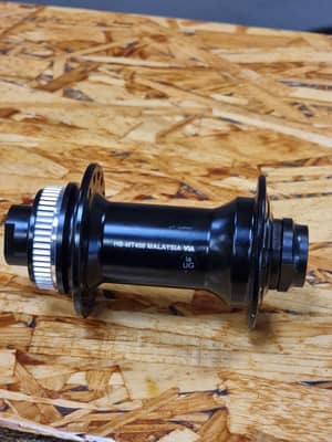 Shimano hub