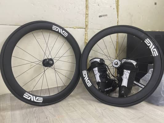 Карбоновые колёса 21/24 Hookless Tubeless Ready