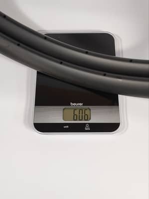 обода 303гр карбоновые 28мм int tapeless
