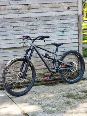 Specialized status (29/27.5 mullet) / Medium