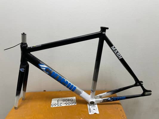 Cinelli ошибка маляра 53см