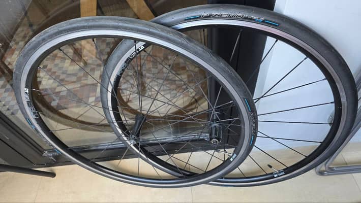 Вилсет dt swiss P 1800 SPLINE  + Pirelli pzero 4
