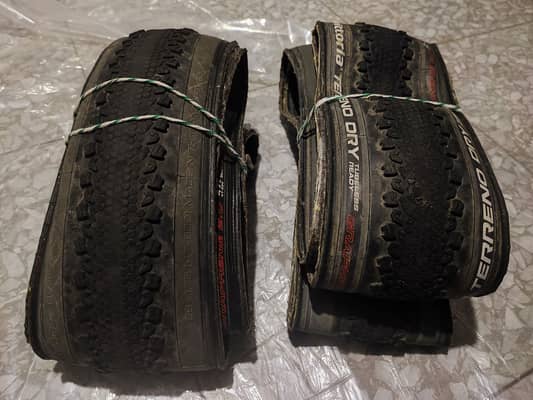 Покрышки 700х47с Vittoria Terreno Dry