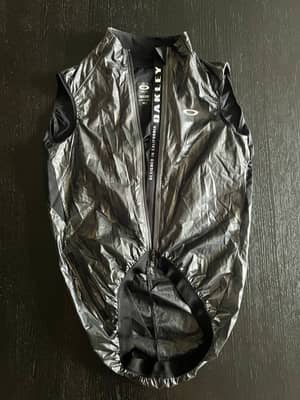 Oakley jawbreaker road vest