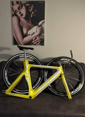 Карбоновые колеса Zipp 404 клинчер