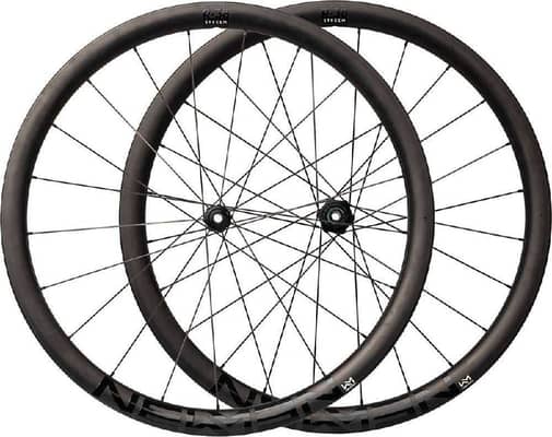 Newmen ADVANCED SL R.38 STREEM