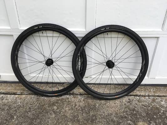 Wheelset Giant SX2 28