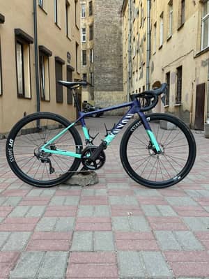 Canyon Ultimate CF SL 8 wmn disc 2022