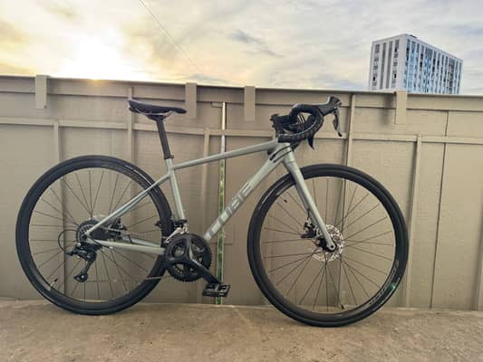 Шоссейный велосипед Cube Axial Pro (47 рама)