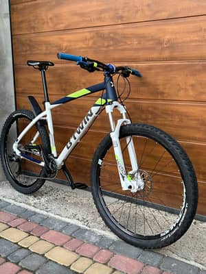 B-twin M