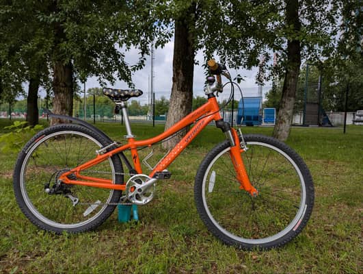 Specialized Hotrock 24"