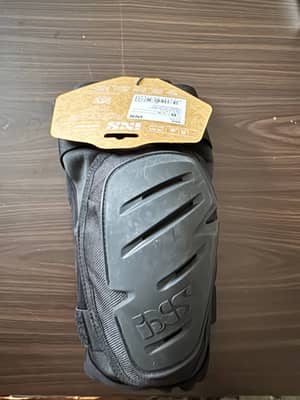 iXS Hack Race - Knee Protector новые