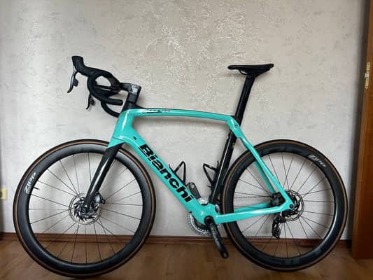 Bianchi oltre xr4 Sram Force