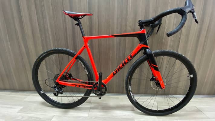 Giant TCX Advanced Pro 2