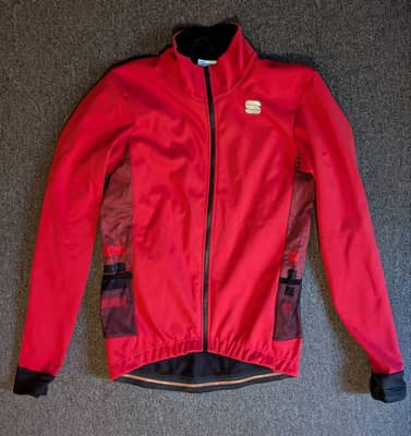 Виндстоппер и перчатки Sportful, гамаши Santini