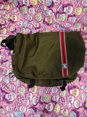 Мессенджер Crumpler Spanky Jones