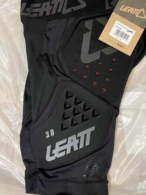 Leatt DBX 3.0 3DF Impact Shorts